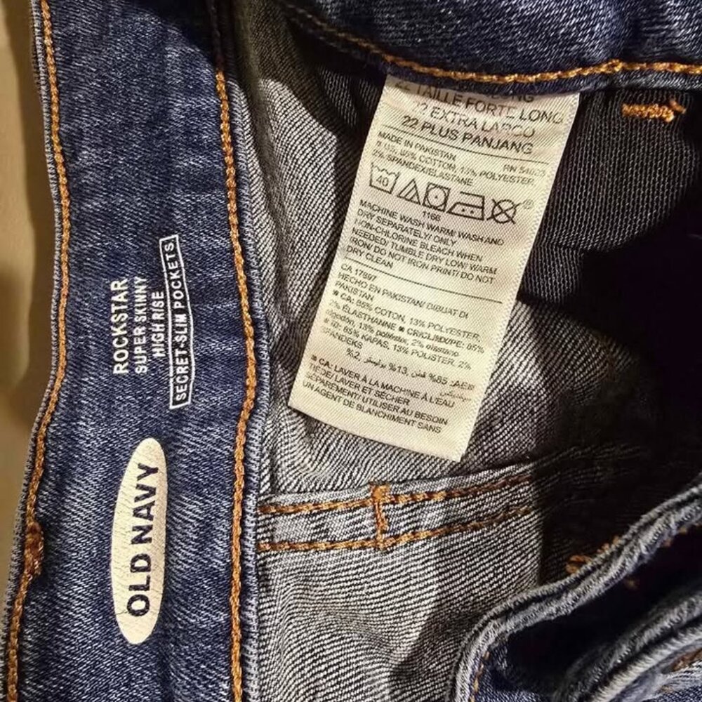 Old navy women's 22 plus, Rockstar super skinny high rise